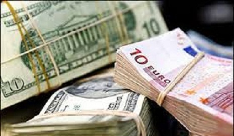 Euro falls in Azerbaijan